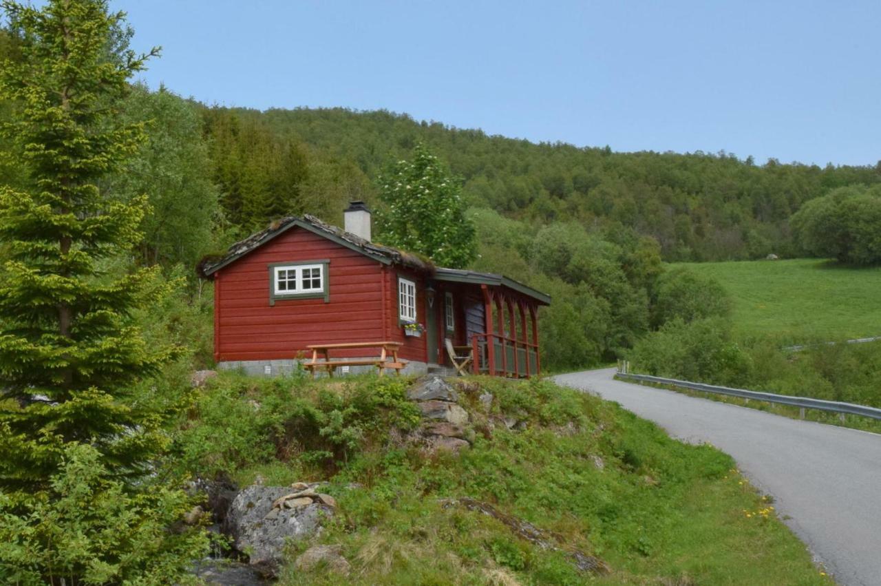Hesthaug Gard Apartment Eidsdal Exterior foto